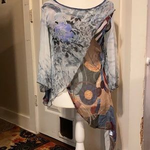 Vintage concept Gorgeous layered look top size S